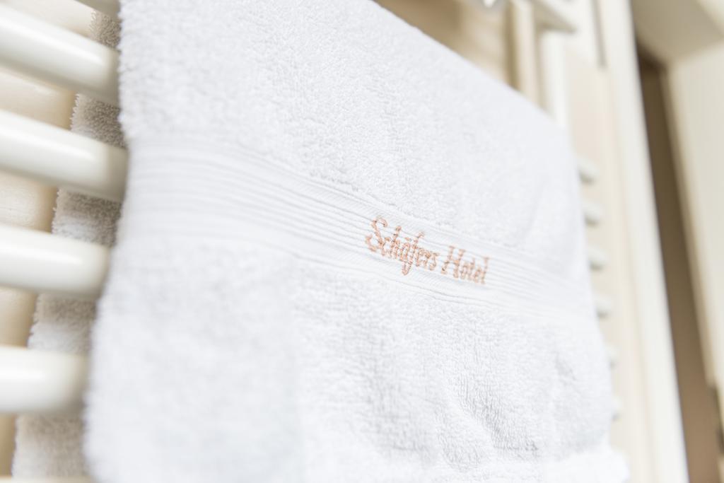 Schaefers Hotel, Self-Check-In, Cafe Und Baecker Am Hotel فيشتا المظهر الخارجي الصورة